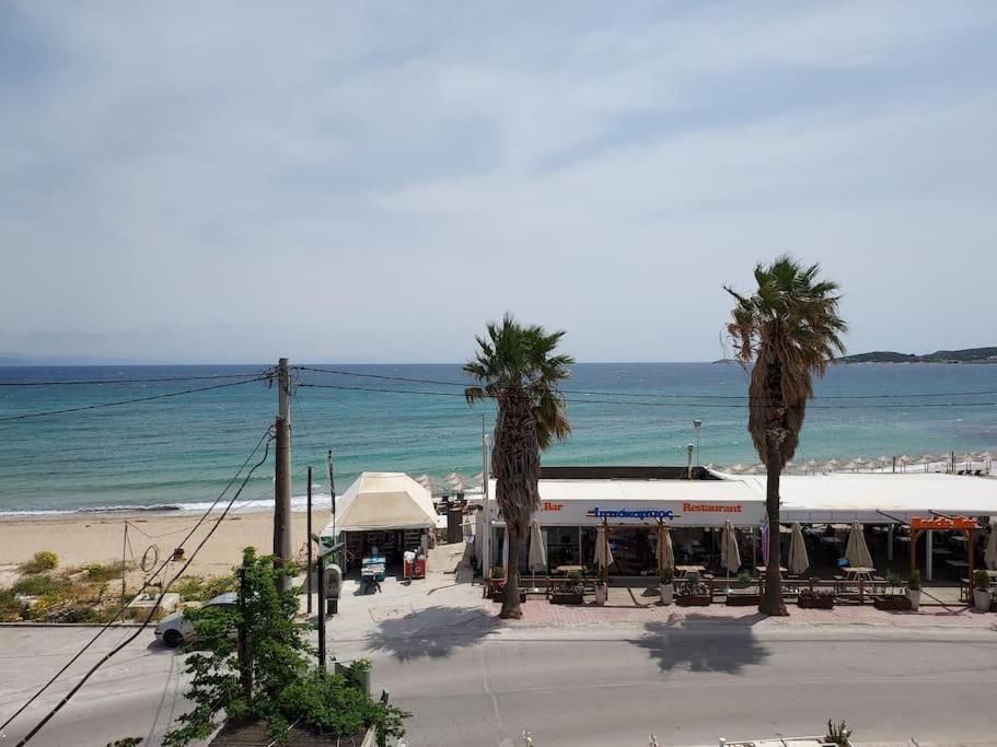 Ippokampos Seaside Artemida Apartment Exterior photo